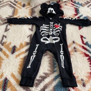 Disney store Mickey Mouse Skeleton onesie-romper-costume Glow in the dark